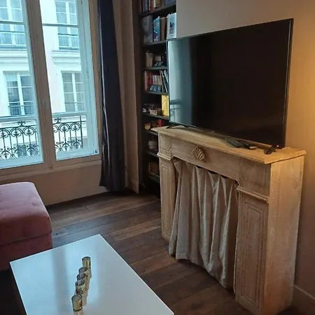 Chez Christelle, Vu Unique Du Quartier Mouffetard